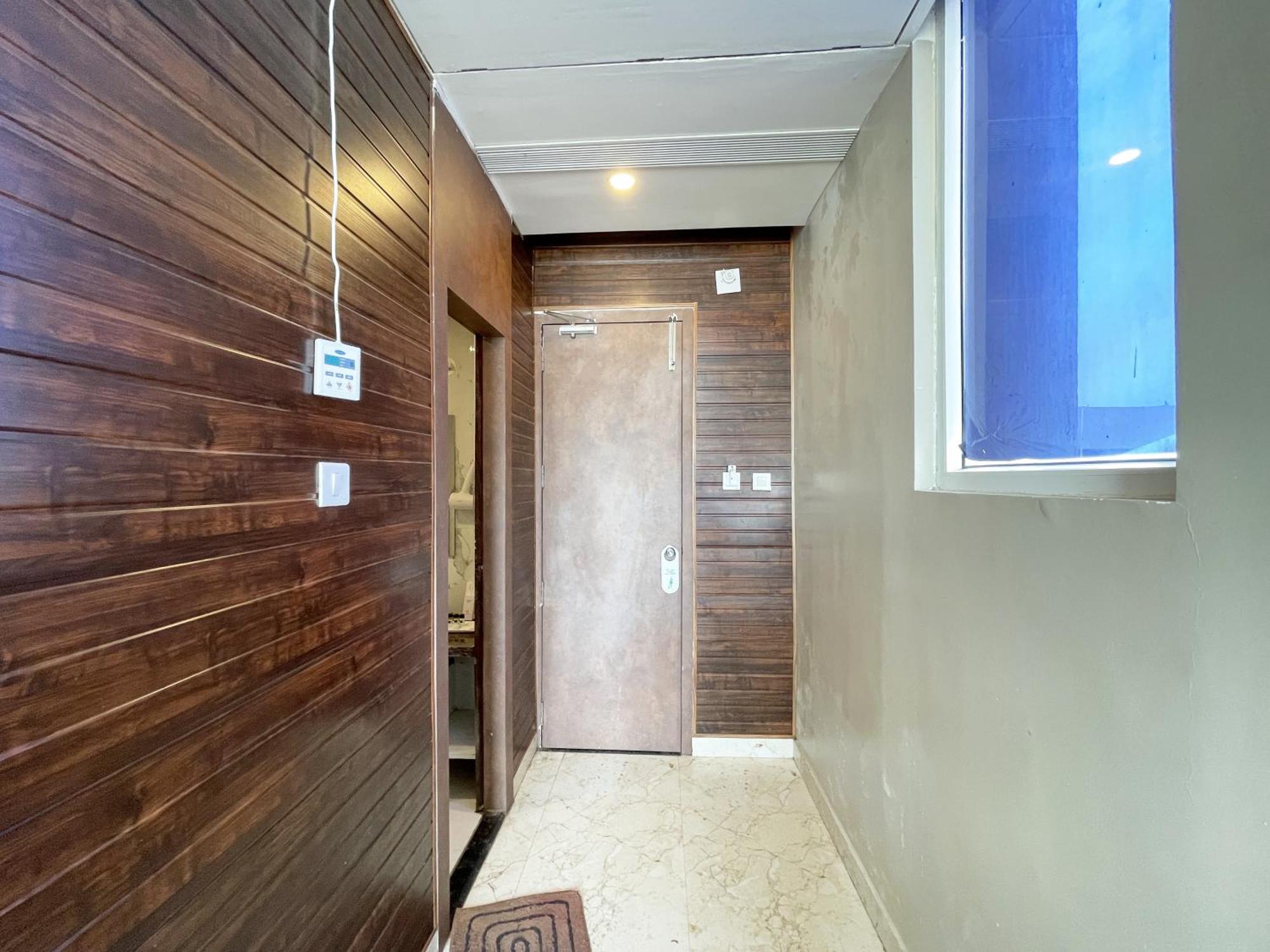 Hotel Tbs In Puri Εξωτερικό φωτογραφία