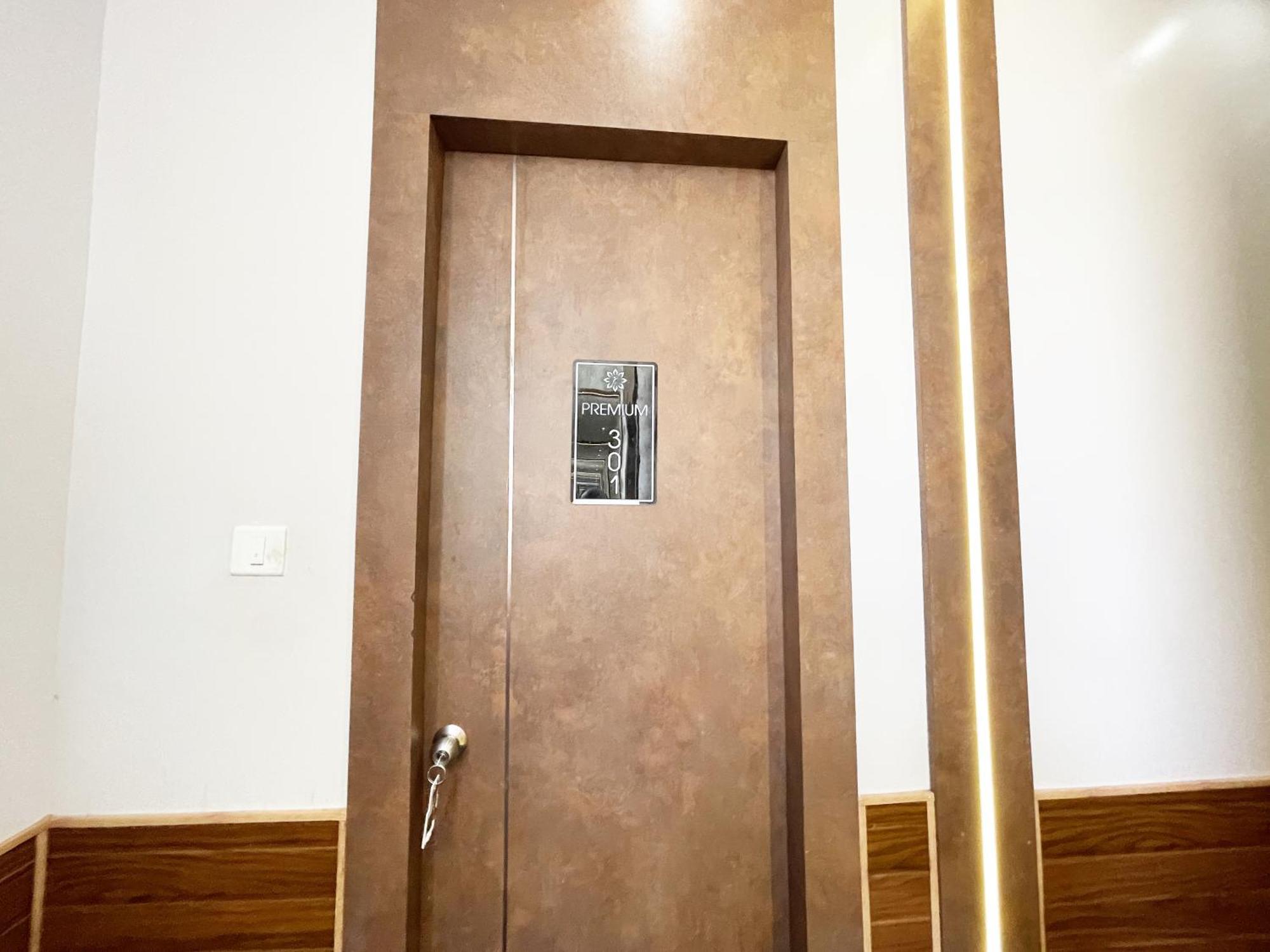 Hotel Tbs In Puri Εξωτερικό φωτογραφία