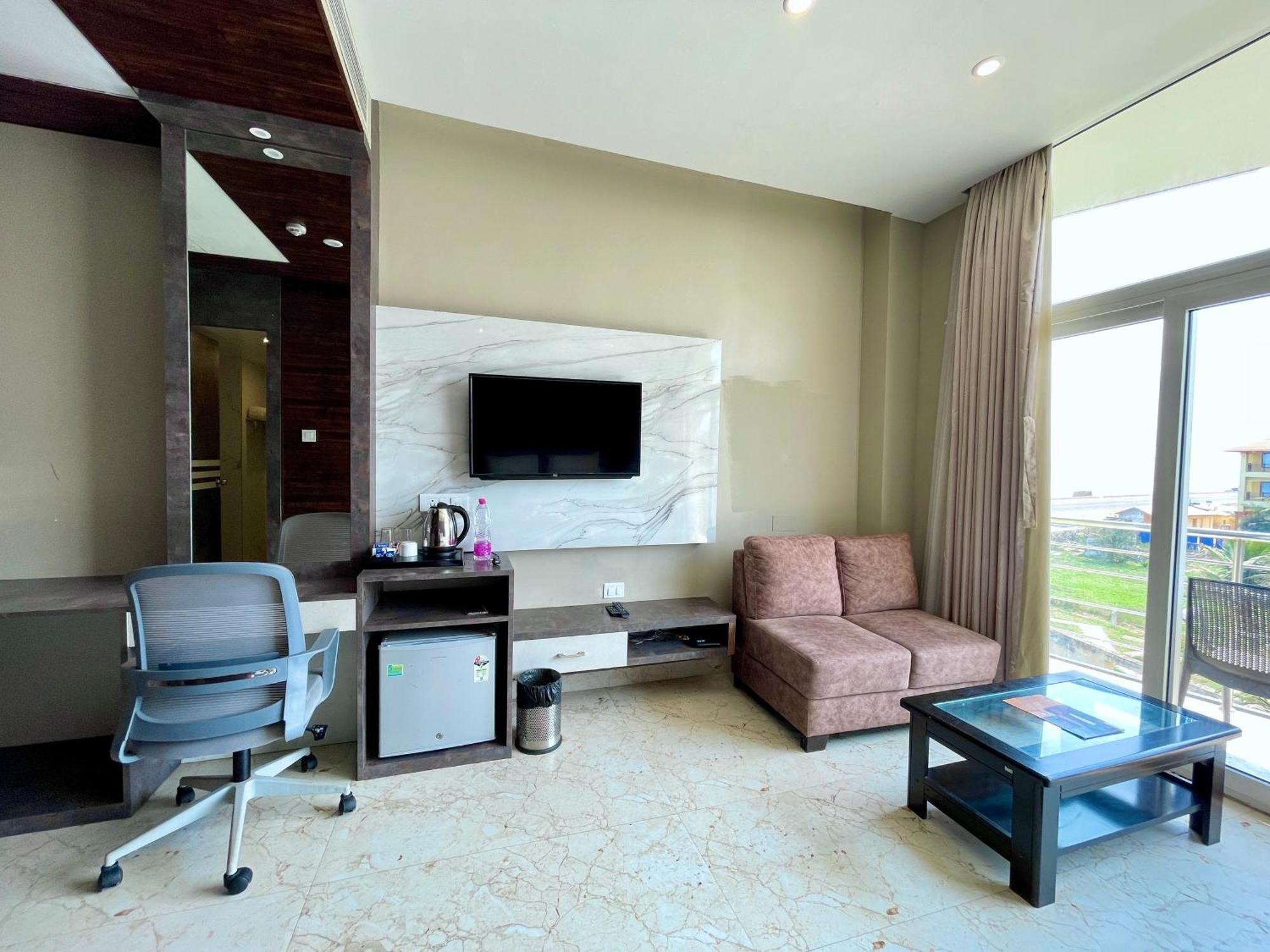 Hotel Tbs In Puri Εξωτερικό φωτογραφία