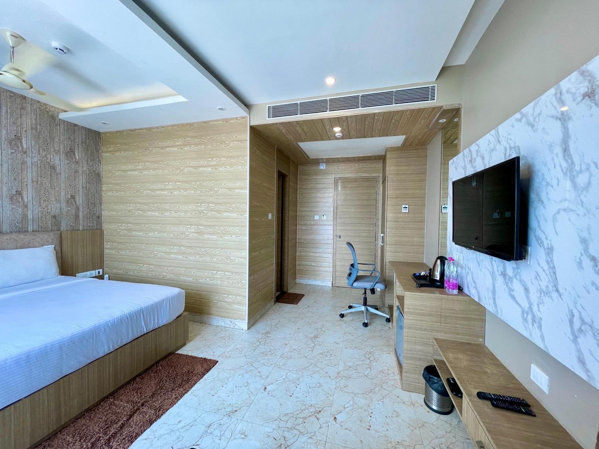 Hotel Tbs In Puri Εξωτερικό φωτογραφία