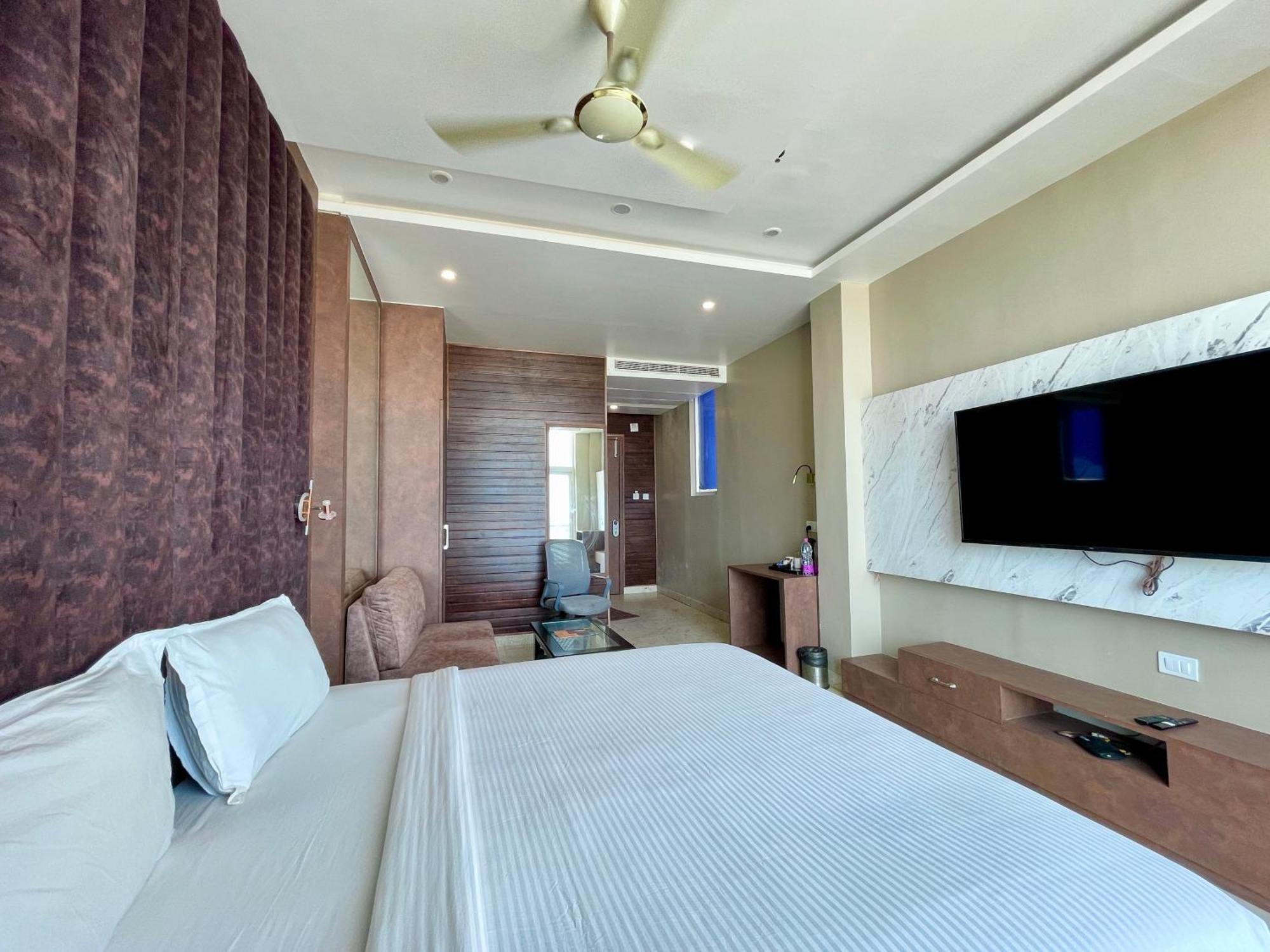 Hotel Tbs In Puri Εξωτερικό φωτογραφία